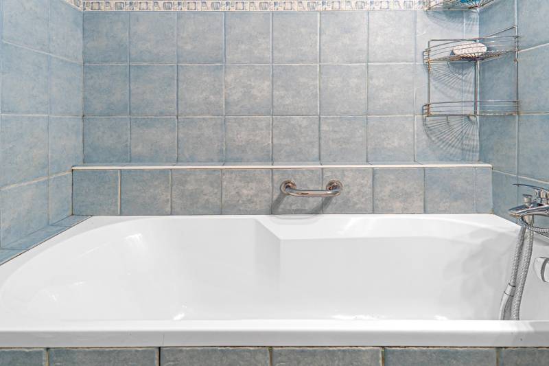 Prodazha 4-komnatnaya, 4-komnatnaya, Poľnohospodárska, Bratislava - Vr