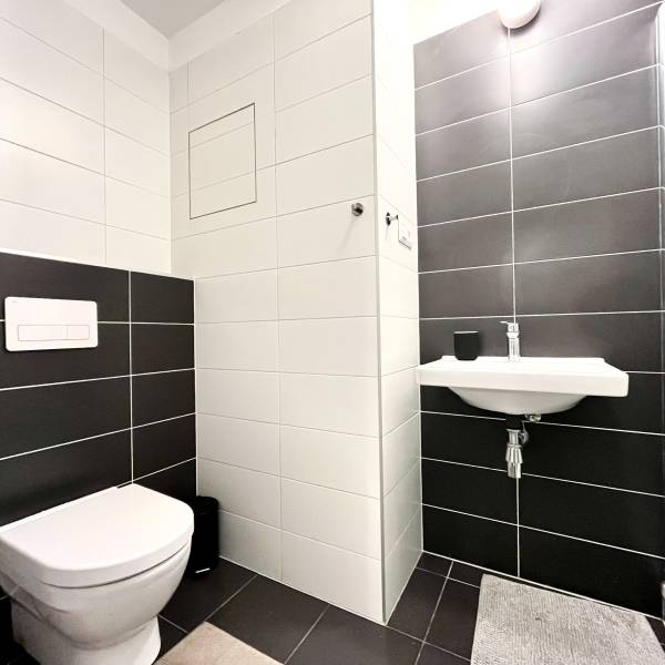 Arenda 1-komnatnaya, 1-komnatnaya, Bajkalská, Bratislava - Nové Mesto,