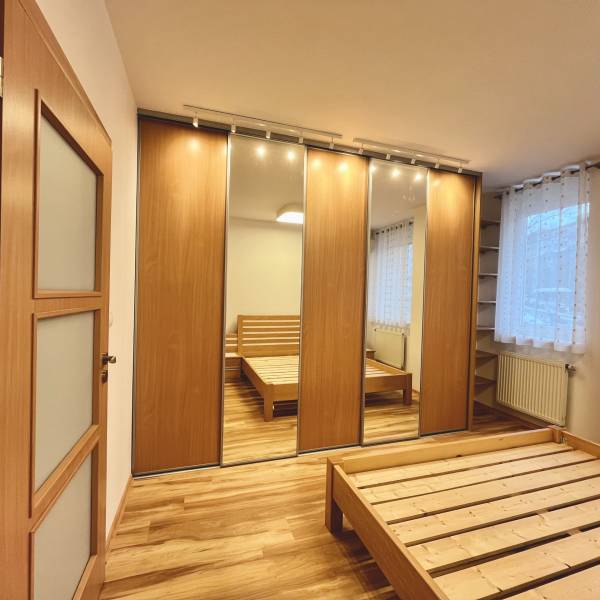 Arenda 3-komnatnaya, 3-komnatnaya, Hany Meličkovej, Bratislava - Karlo