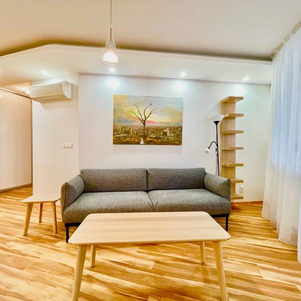 Arenda 3-komnatnaya, 3-komnatnaya, Hany Meličkovej, Bratislava - Karlo