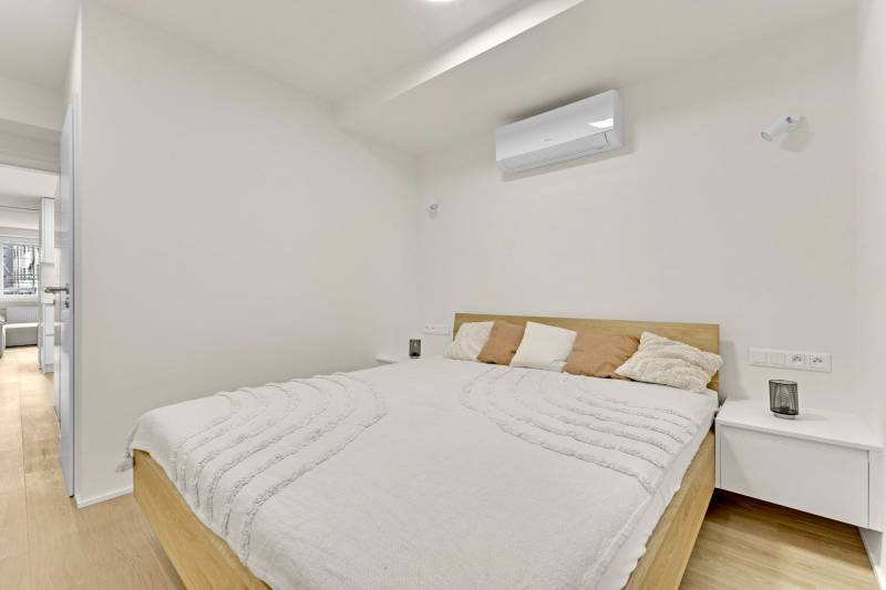 Prodazha 4-komnatnaya, 4-komnatnaya, Miletičova, Bratislava - Ružinov,