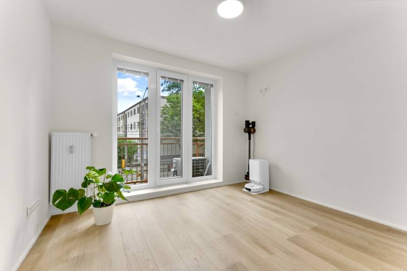 Prodazha 4-komnatnaya, 4-komnatnaya, Miletičova, Bratislava - Ružinov,