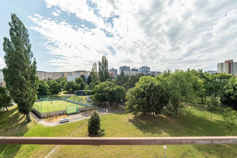 Prodazha 4-komnatnaya, 4-komnatnaya, Janka Alexyho, Bratislava - Dúbra