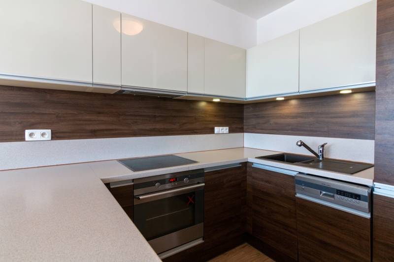 Prodazha 2-komnatnaya, 2-komnatnaya, Bajkalská, Bratislava - Nové Mest