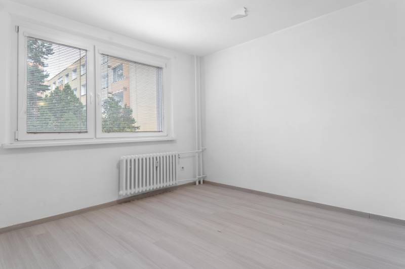 Prodazha 3-komnatnaya, 3-komnatnaya, Gallayova, Bratislava - Dúbravka,