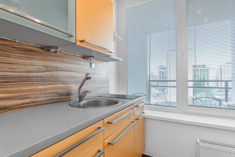 Prodazha 1-komnatnaya, 1-komnatnaya, Ružová dolina, Bratislava - Ružin