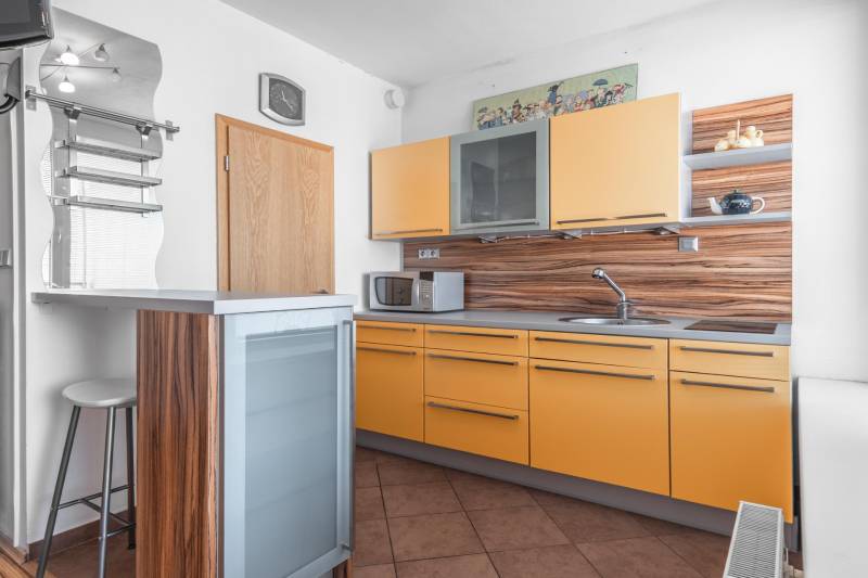 Prodazha 1-komnatnaya, 1-komnatnaya, Ružová dolina, Bratislava - Ružin