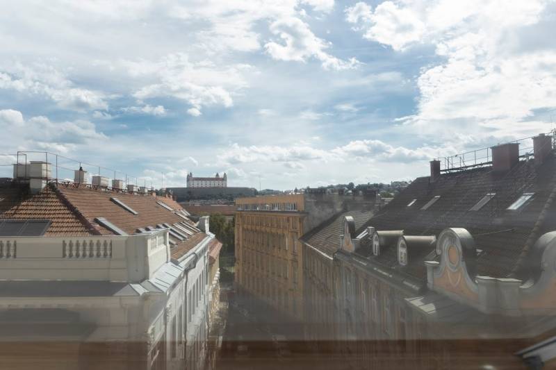 Prodazha 2-komnatnaya, 2-komnatnaya, Gunduličova, Bratislava - Staré M