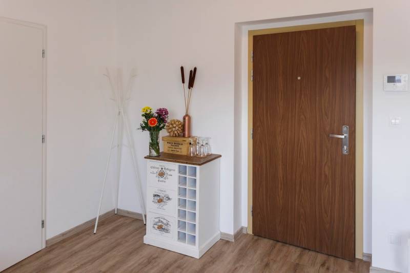 Prodazha 2-komnatnaya, 2-komnatnaya, Gunduličova, Bratislava - Staré M