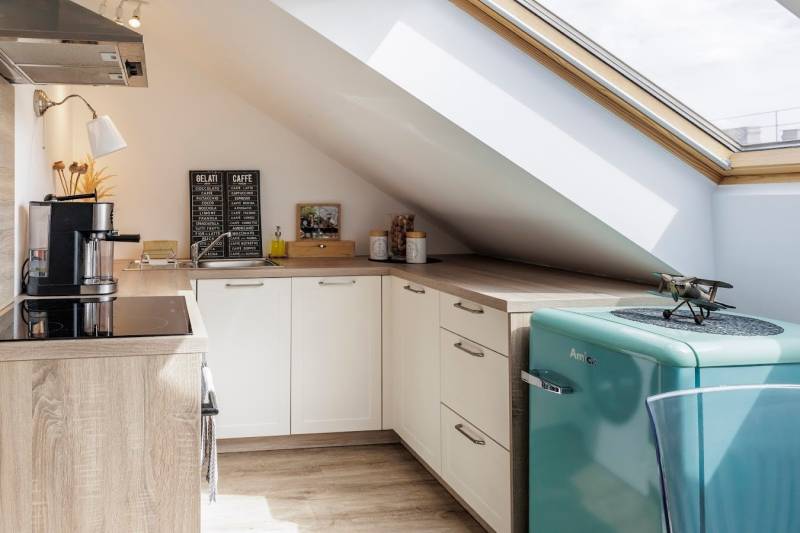 Prodazha 2-komnatnaya, 2-komnatnaya, Gunduličova, Bratislava - Staré M