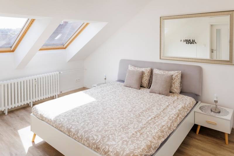 Prodazha 2-komnatnaya, 2-komnatnaya, Gunduličova, Bratislava - Staré M