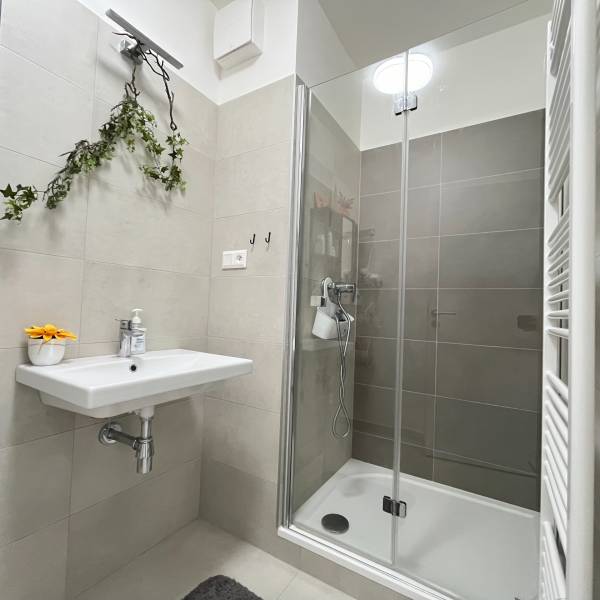 Arenda 2-komnatnaya-studija, 2-komnatnaya-studija, Kopčianska, Bratisl