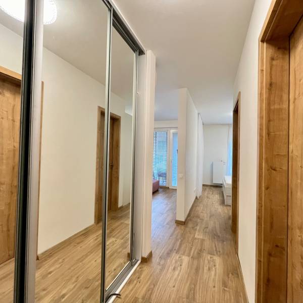 Arenda 2-komnatnaya, 2-komnatnaya, Račianska, Bratislava - Nové Mesto,