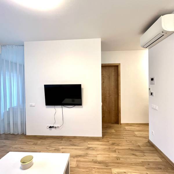 Arenda 2-komnatnaya, 2-komnatnaya, Račianska, Bratislava - Nové Mesto,