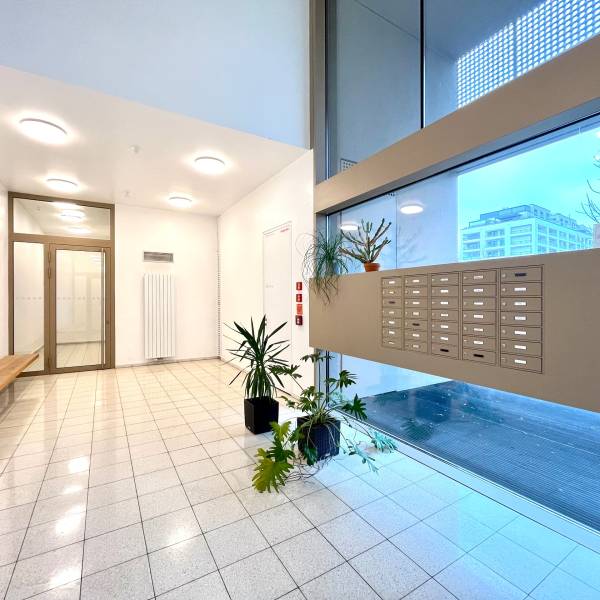 Arenda 2-komnatnaya, 2-komnatnaya, Račianska, Bratislava - Nové Mesto,