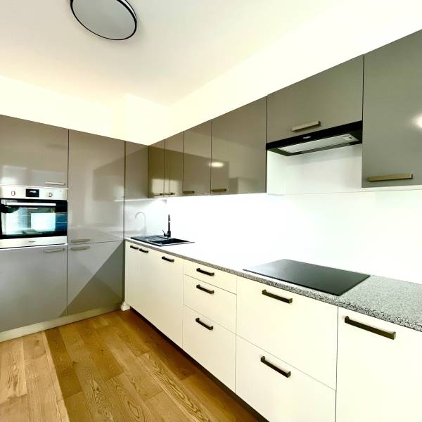 Arenda 2-komnatnaya, 2-komnatnaya, sukennicka, Bratislava - Ružinov, S