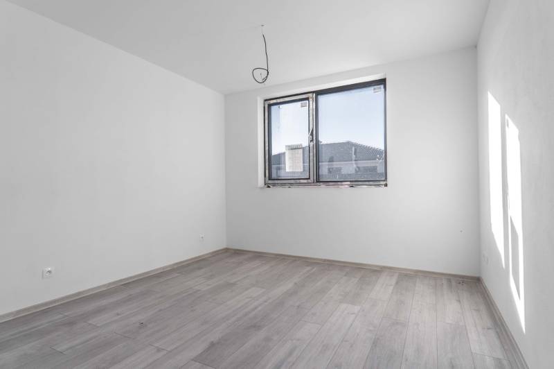 Prodazha 4-komnatnaya, 4-komnatnaya, Jabloňová, Šaľa, Slovakia