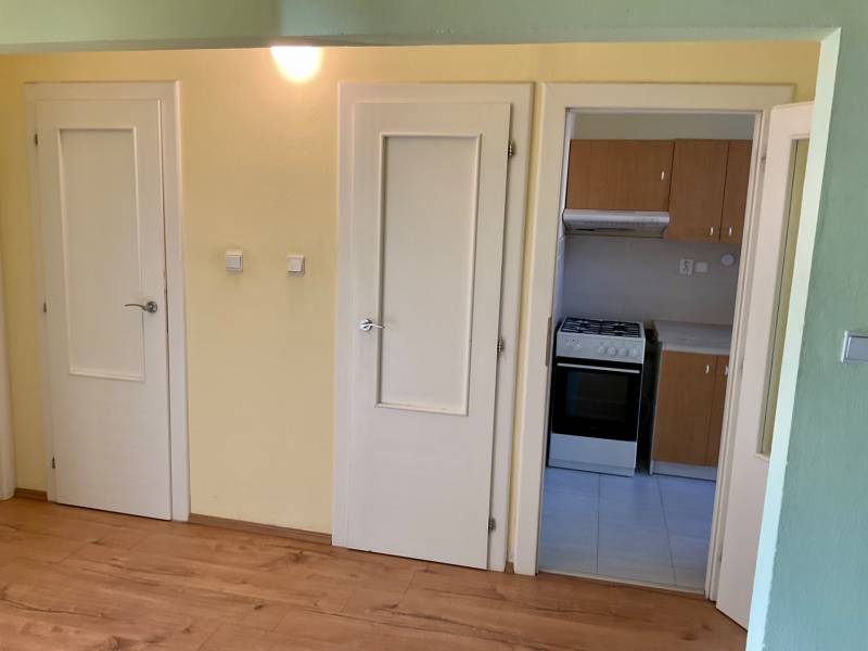 Arenda 3-komnatnaya, 3-komnatnaya, Beniakova, Bratislava - Karlova Ves