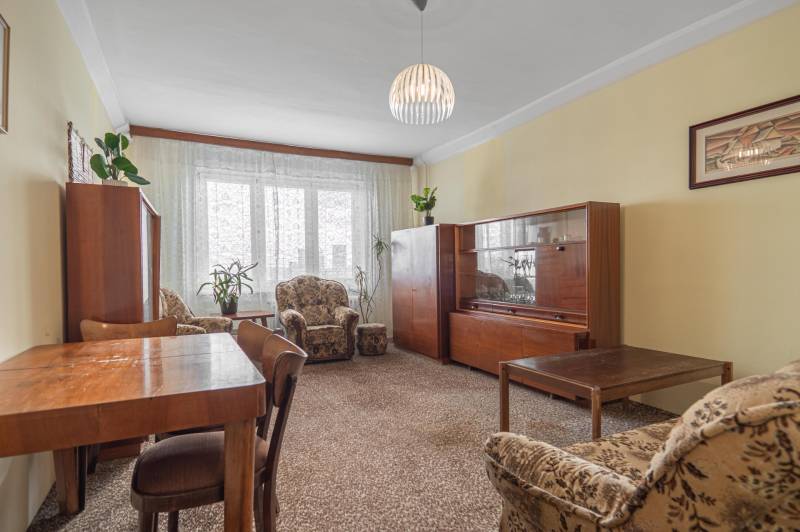 Prodazha 4-komnatnaya, 4-komnatnaya, Č. Parašutistov, Bratislava - Nov