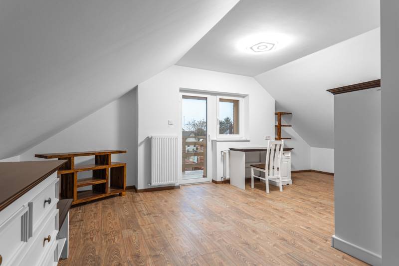 Prodazha CHastnye-doma, CHastnye-doma, Bratislava - Rusovce, Slovakia