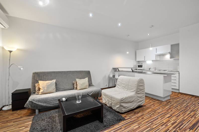 Prodazha 1-komnatnaya, 1-komnatnaya, Bratislava - Staré Mesto, Slovaki