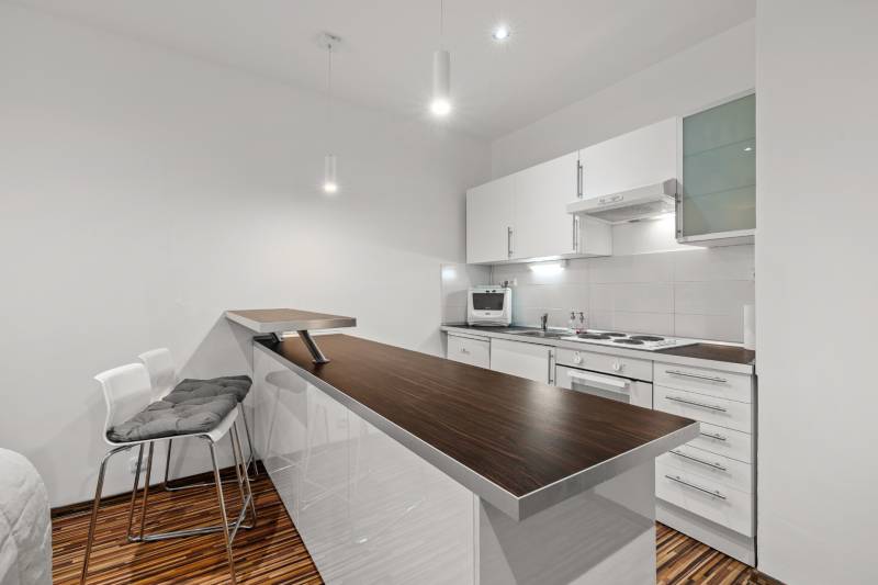 Prodazha 1-komnatnaya, 1-komnatnaya, Bratislava - Staré Mesto, Slovaki