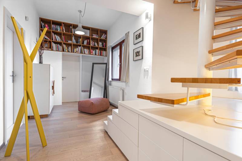 Arenda 4-komnatnaya, 4-komnatnaya, Tichá, Bratislava - Staré Mesto, Sl