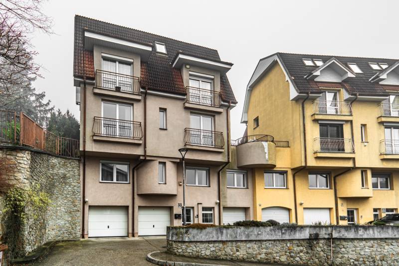 Arenda 4-komnatnaya, 4-komnatnaya, Tichá, Bratislava - Staré Mesto, Sl