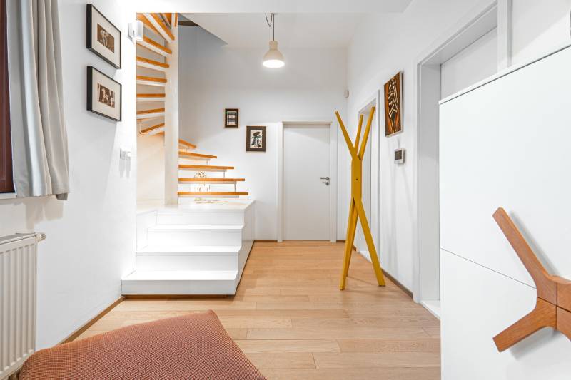 Arenda 4-komnatnaya, 4-komnatnaya, Tichá, Bratislava - Staré Mesto, Sl