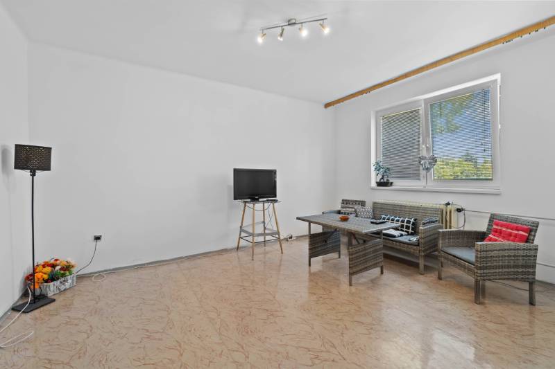 Prodazha CHastnye-doma, CHastnye-doma, Tehelná, Galanta, Slovakia