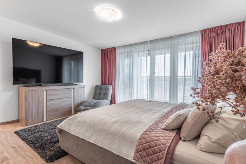 Prodazha 3-komnatnaya, 3-komnatnaya, Bernolákovská, Senec, Slovakia