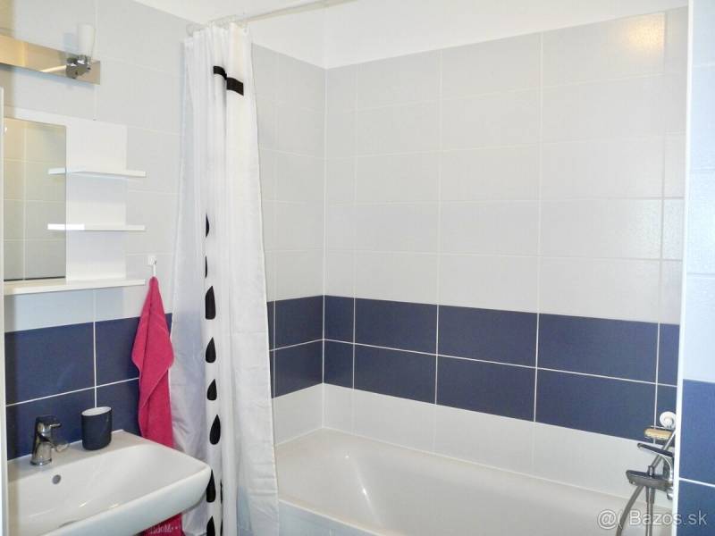 Arenda 2-komnatnaya, 2-komnatnaya, Rustaveliho, Bratislava - Rača, Slo