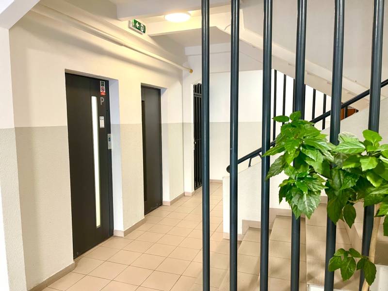 Prodazha 1-komnatnaya, 1-komnatnaya, Račianska, Bratislava - Nové Mest