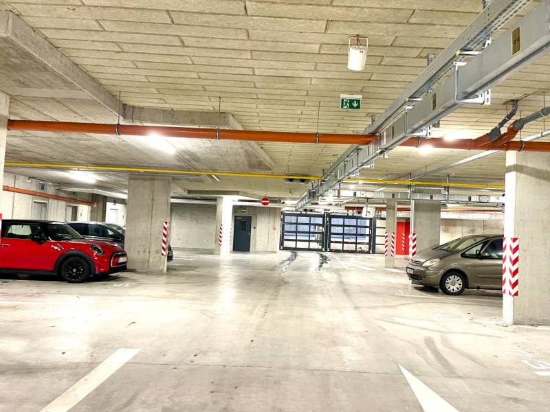 Prodazha 3-komnatnaya, 3-komnatnaya, Rudroffova, Bratislava - Rača, Sl