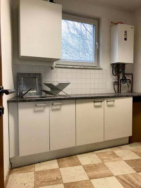 Prodazha Zdanija, Zdanija, Pod brehmi, Bratislava - Karlova Ves, Slova