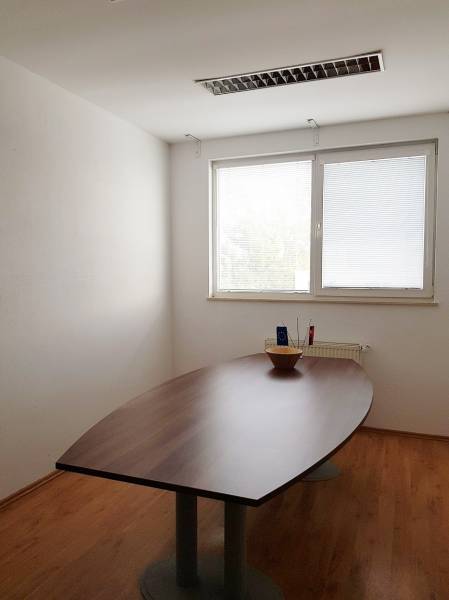 Prodazha Zdanija, Zdanija, Pod brehmi, Bratislava - Karlova Ves, Slova