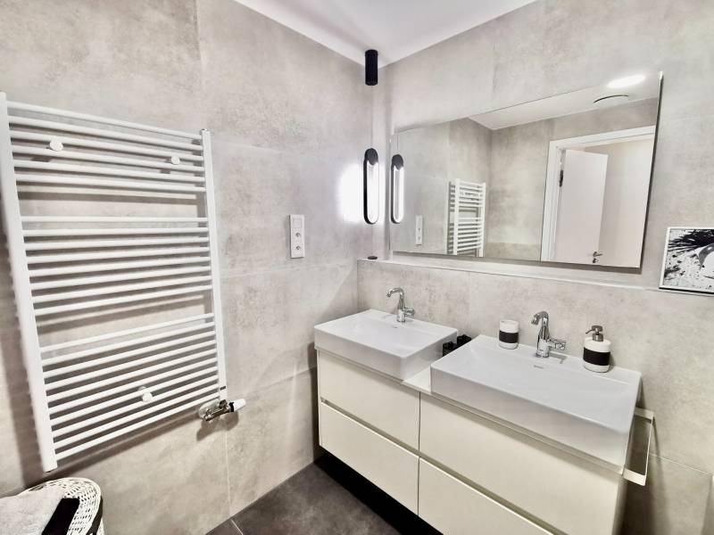 Arenda 3-komnatnaya, 3-komnatnaya, Bratislava - Staré Mesto, Slovakia