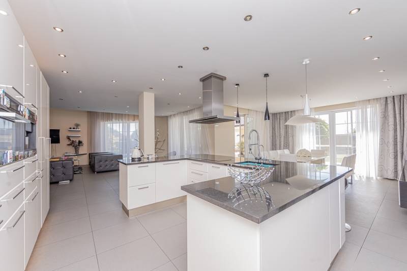 Prodazha , , Azalková, Senec, Slovakia