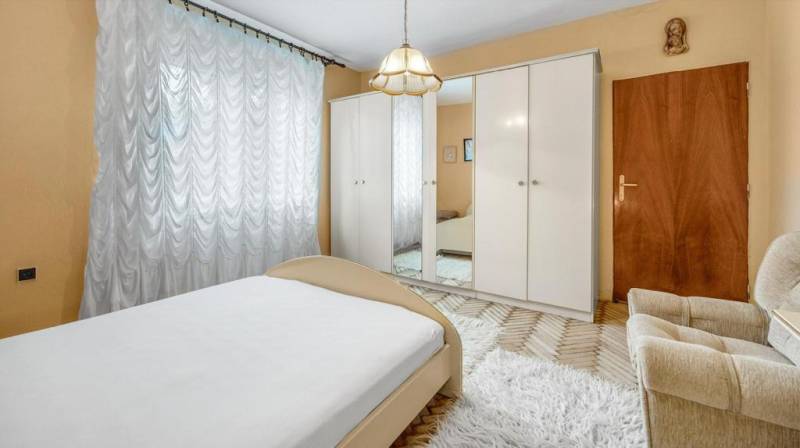 Prodazha CHastnye-doma, CHastnye-doma, Fibichova, Bratislava - Ružinov