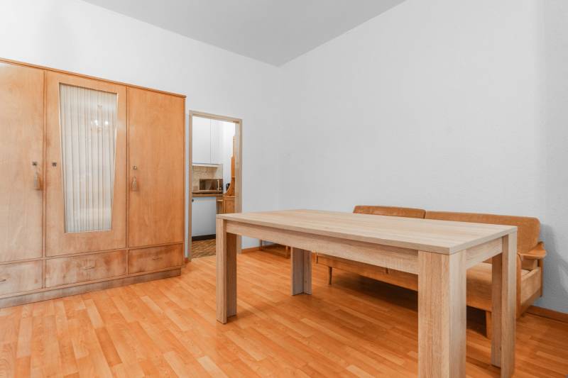 Prodazha 1-komnatnaya, 1-komnatnaya, Gläserstraße, Neunkirchen, Austri