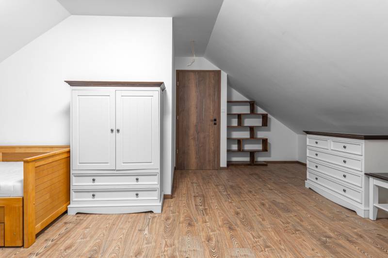 Prodazha CHastnye-doma, CHastnye-doma, Jókai Mór, Mosonmagyaróvár, H