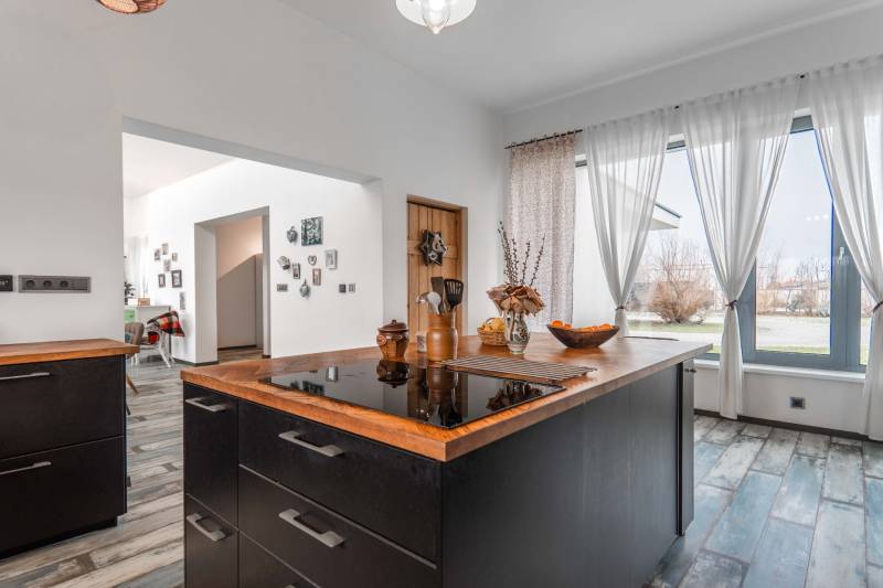 Prodazha CHastnye-doma, CHastnye-doma, Bratislava - Staré Mesto, Slova