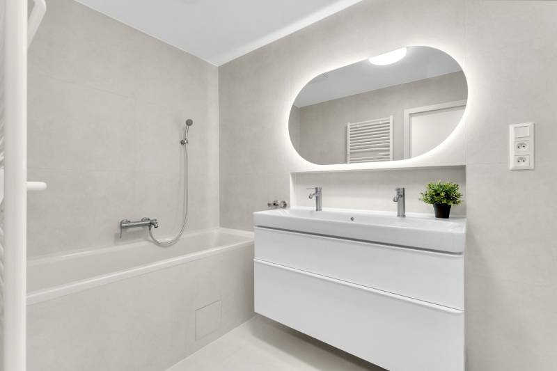 Prodazha 4-komnatnaya, 4-komnatnaya, Miletičova, Bratislava - Ružinov,