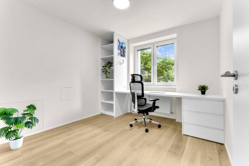 Prodazha 4-komnatnaya, 4-komnatnaya, Miletičova, Bratislava - Ružinov,