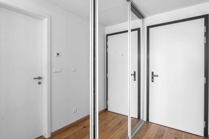 Prodazha 2-komnatnaya, 2-komnatnaya, Košická, Bratislava - Ružinov, Sl