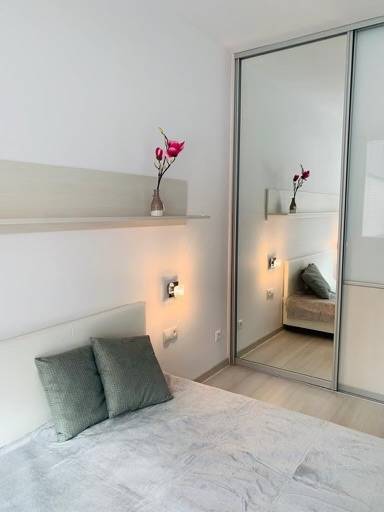 Prodazha 2-komnatnaya, 2-komnatnaya, Palisády, Bratislava - Staré Mest