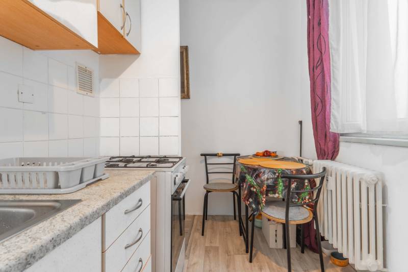 Prodazha 2-komnatnaya, 2-komnatnaya, Estónska, Bratislava - Podunajské