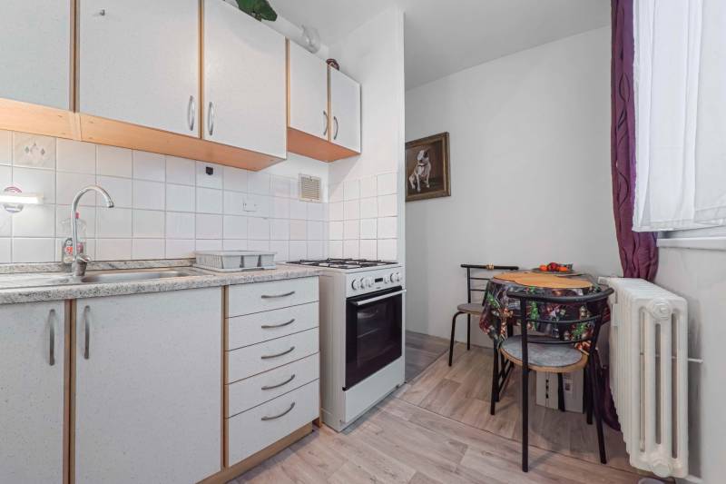 Prodazha 2-komnatnaya, 2-komnatnaya, Estónska, Bratislava - Podunajské