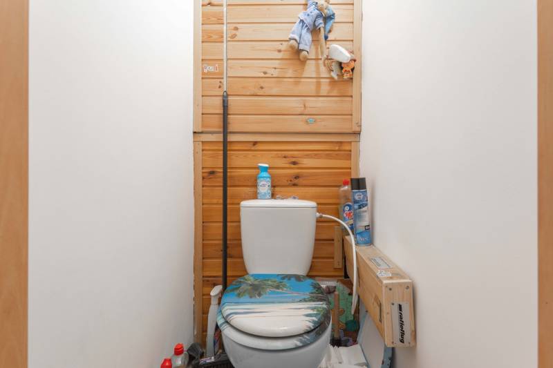 Prodazha 2-komnatnaya, 2-komnatnaya, Estónska, Bratislava - Podunajské