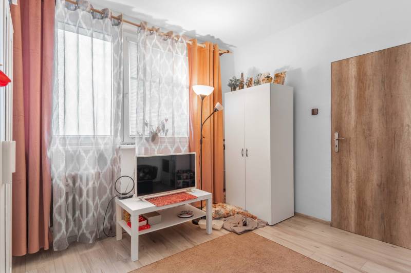 Prodazha 2-komnatnaya, 2-komnatnaya, Estónska, Bratislava - Podunajské